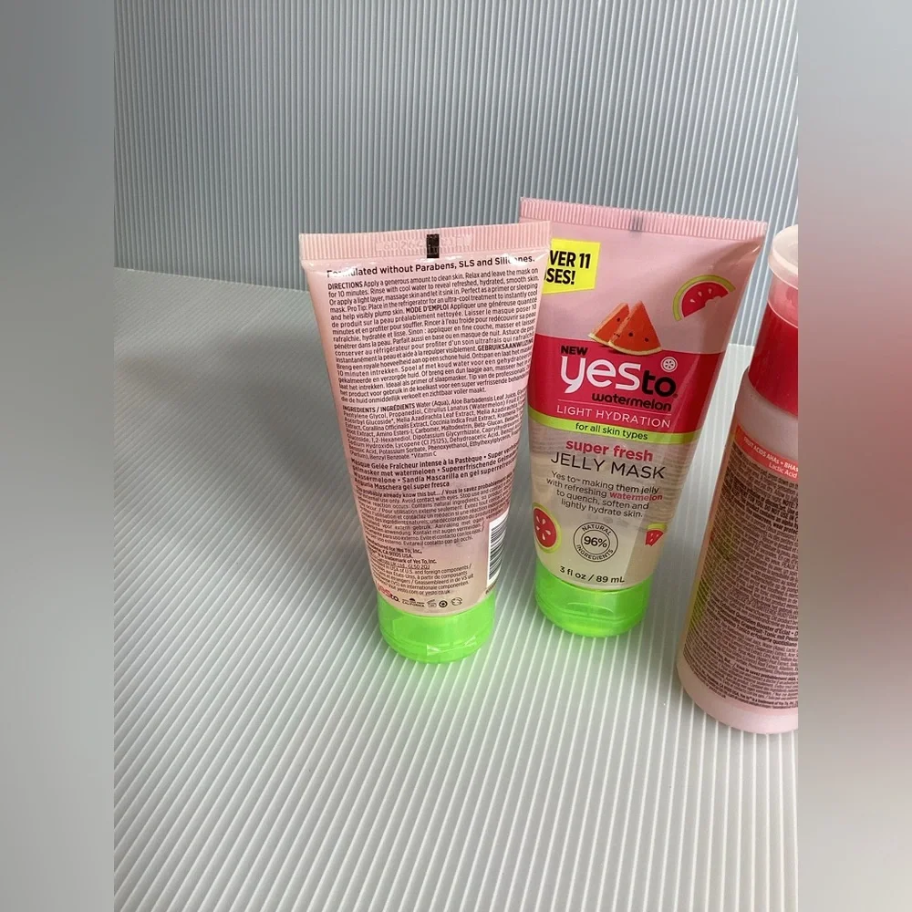Set of 4 Yes To Facial Products